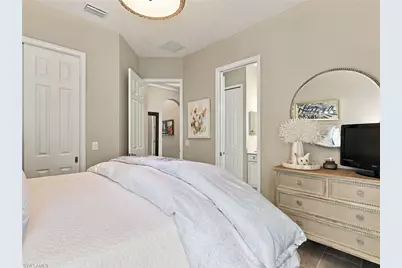 2227 Somerset Pl, Naples, FL 34120 - Photo 38