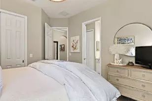 2227 Somerset Pl, Naples, FL 34120 - Photo 38