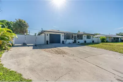 1990 48th St SW, Naples, FL 34116 - Photo 6