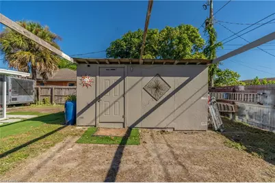 1990 48th St SW, Naples, FL 34116 - Photo 42