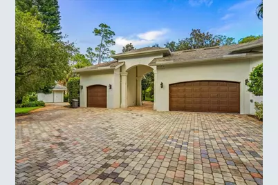 4810 Sycamore Dr, Naples, FL 34119 - Photo 44