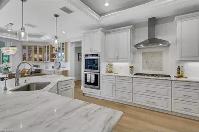 1515 Mandarin Rd, Naples, FL 34102 - Photo 10