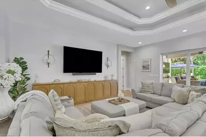 1515 Mandarin Rd, Naples, FL 34102 - Photo 6