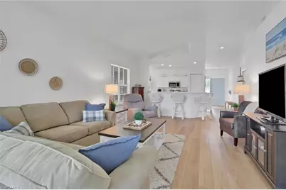 680 Wiggins Lake Dr #202, Naples, FL 34110 - Photo 6