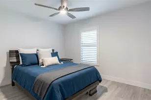 2237 River Reach Dr, Naples, FL 34104 - Photo 30