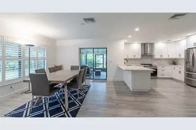 2237 River Reach Dr, Naples, FL 34104 - Photo 10