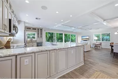 229 7th Ave S #201, Naples, FL 34102 - Photo 18