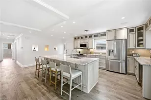 229 7th Ave S, Naples, FL 34102 - Photo 10