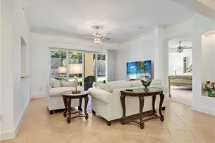 8060 Players Cove Dr, Naples, FL 34113 - Photo 16