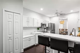 2210 Arielle Dr, Naples, FL 34109 - Photo 12