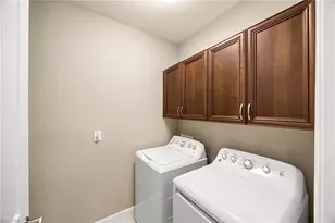 8074 Players Cove Dr, Naples, FL 34113 - Photo 20
