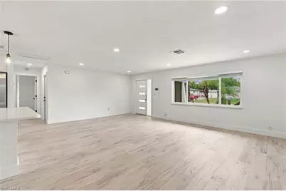 1719 Margate Blvd, Lehigh Acres, FL 33936 - Photo 6