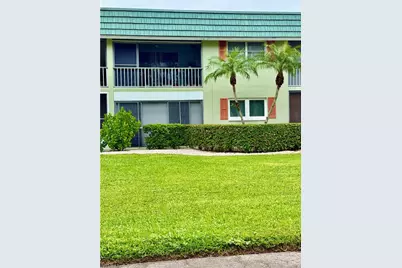 200 Valley Stream Dr #4B, Naples, FL 34113 - Photo 1