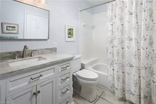 8069 San Vista Cir, Naples, FL 34109 - Photo 14