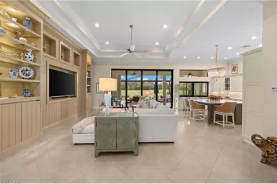 12388 Wisteria Dr, Naples, FL 34120 - Photo 2