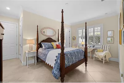 12388 Wisteria Dr, Naples, FL 34120 - Photo 28