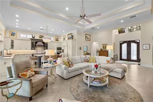 12388 Wisteria Dr, Naples, FL 34120 - Photo 12