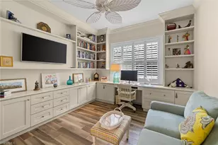 12388 Wisteria Dr, Naples, FL 34120 - Photo 32