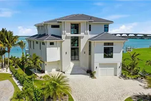 280 Estrellita Dr, Fort Myers Beach, FL 33931 - Photo 1