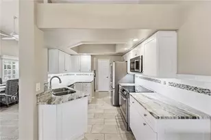 13251 Sherburne Cir, Bonita Springs, FL 34135 - Photo 10
