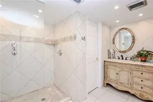 4001 Gulf Shore Blvd N, Naples, FL 34103 - Photo 22