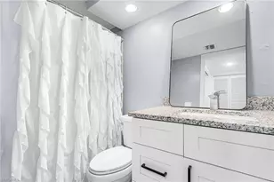 53 High Point Cir W, Naples, FL 34103 - Photo 12