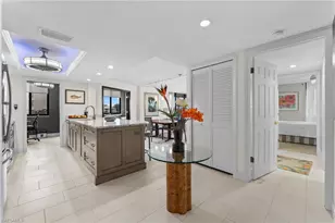 10482 Gulf Shore Dr, Naples, FL 34108 - Photo 8