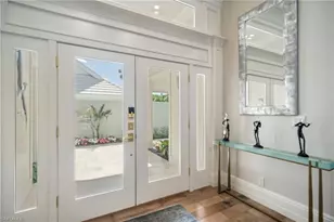 805 Lake Vista Ct, Naples, FL 34108 - Photo 12