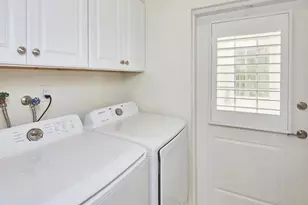 3070 Gulf Shore Blvd N, Naples, FL 34103 - Photo 16
