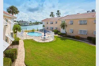 3070 Gulf Shore Blvd N #209, Naples, FL 34103 - Photo 18