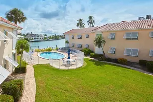 3070 Gulf Shore Blvd N, Naples, FL 34103 - Photo 18