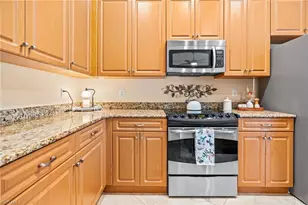 21572 Baccarat Ln, Estero, FL 33928 - Photo 8