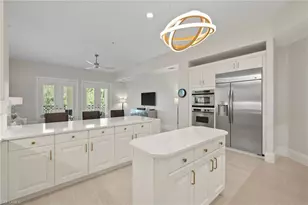 2886 Castillo Ct, Naples, FL 34109 - Photo 4