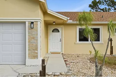 18343 Hawthorne Rd, Fort Myers, FL 33967 - Photo 14