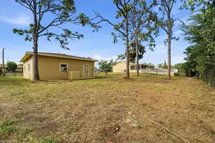 18343 Hawthorne Rd, Fort Myers, FL 33967 - Photo 38
