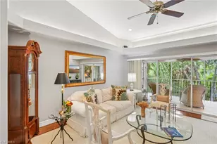 3755 Fieldstone Blvd, Naples, FL 34109 - Photo 4