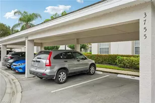 3755 Fieldstone Blvd, Naples, FL 34109 - Photo 32