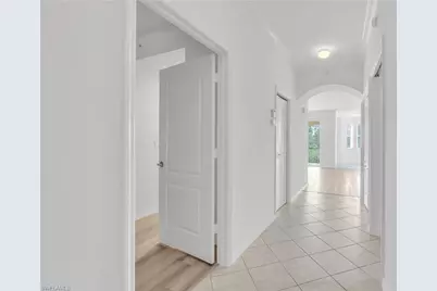 8680 Cedar Hammock Cir #123, Naples, FL 34112 - Photo 4
