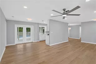 4620 Parrot Ave, Naples, FL 34104 - Photo 10