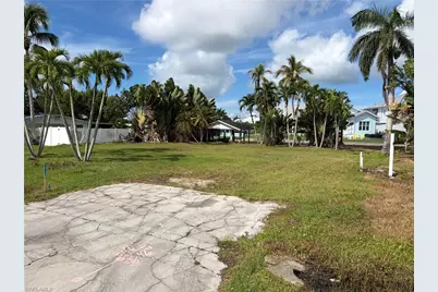 1138 Christopher Ct, Naples, FL 34104 - Photo 1