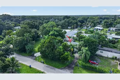 11343 Redbud Ln, Bonita Springs, FL 34135 - Photo 12