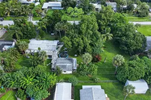 11343 Redbud Ln, Bonita Springs, FL 34135 - Photo 10
