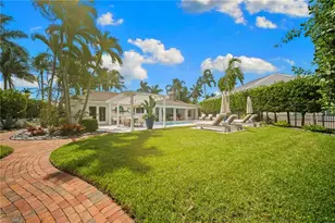 2030 Snook Dr, Naples, FL 34102 - Photo 34