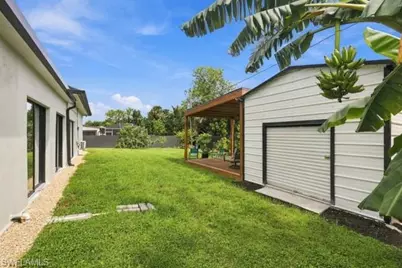 3000 47th St SW, Naples, FL 34116 - Photo 28
