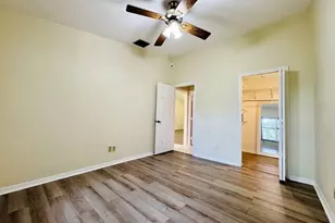 2037 Pine Isle Ln, Naples, FL 34112 - Photo 38