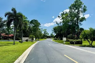 2037 Pine Isle Ln, Naples, FL 34112 - Photo 28
