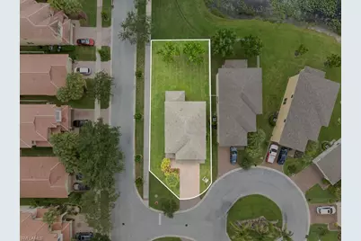 1301 NW Fiorenza Ct, Port Saint Lucie, FL 34986 - Photo 2