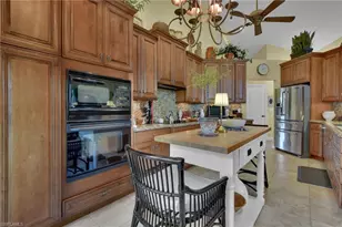 130 San Rafael Ln, Naples, FL 34119 - Photo 12
