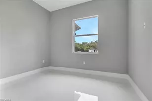 160 Logan Blvd S, Naples, FL 34119 - Photo 42