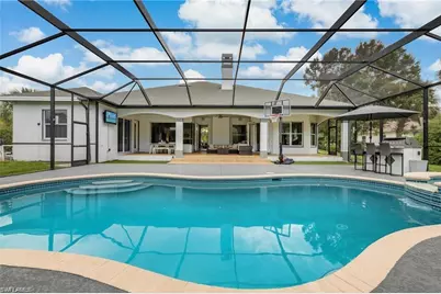 160 Logan Blvd S, Naples, FL 34119 - Photo 26